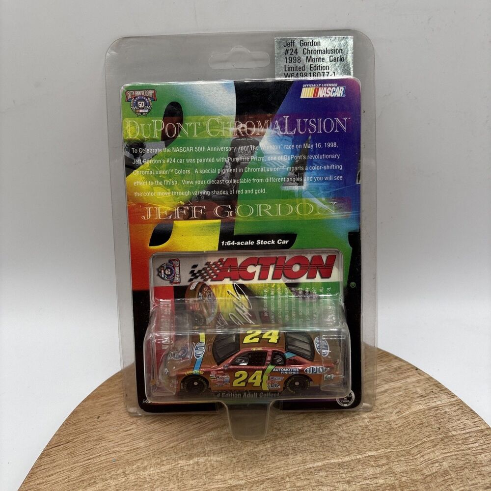1998 Jeff Gordon #24 DuPont Chevy Monte Carlo Chromalusion Limited Edition Seal